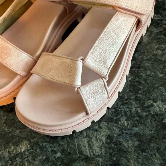 Coach Power Pink Signature Canvas Women's Sport Sandals-Assorted Sizes NWB CBB91 - Picture 5 of 8